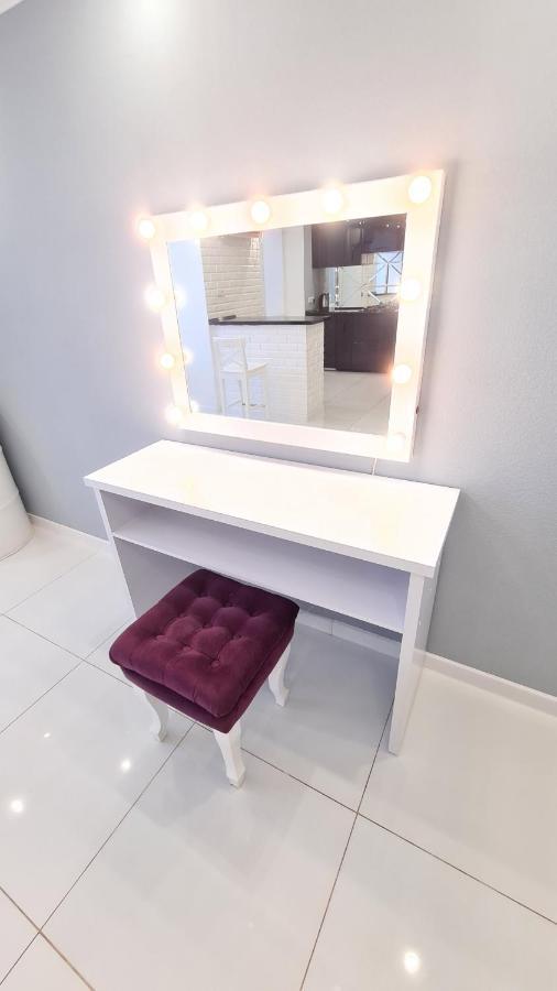 Apartaments On Prospekt Mira 35 كريفوي روغ المظهر الخارجي الصورة